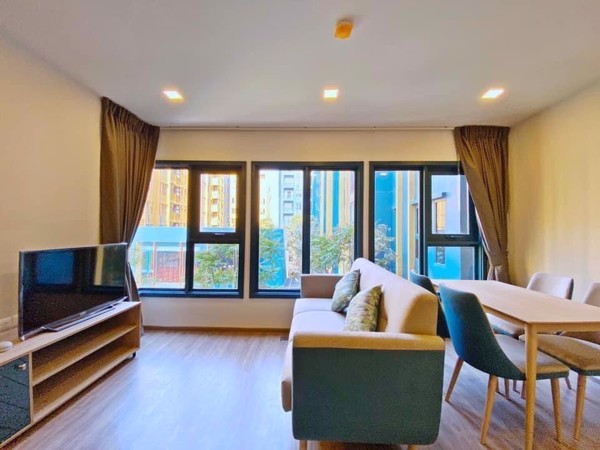 Picture of 2 bed Condo in THE BASE Sukhumvit 50 Phra Khanong Sub District C021032