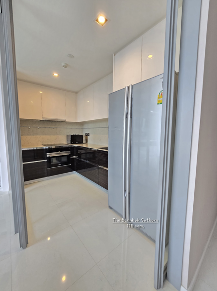 Picture of 2 bed Condo in The Bangkok Sathorn Yan Nawa Sub District C021060