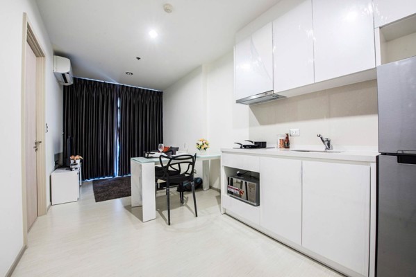 Picture of 1 bed Condo in Rhythm Sukhumvit 42 Phra Khanong Sub District C021074