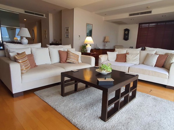 Picture of 2 bed Condo in Riverine Place Bang Rak Noi Sub District C021081