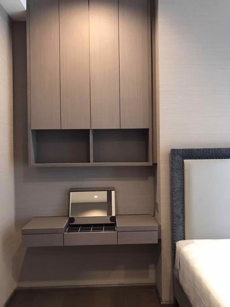 Picture of 1 bed Condo in The Diplomat Sathorn Silom Sub District C021094