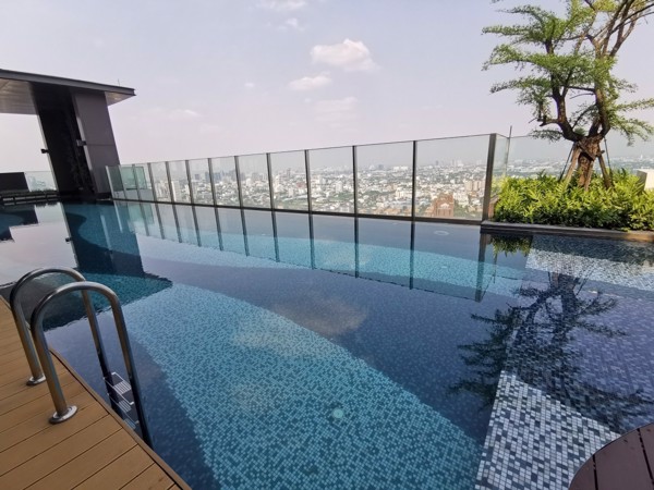 Picture of 1 bed Condo in Rhythm Sukhumvit 42 Phra Khanong Sub District C021107