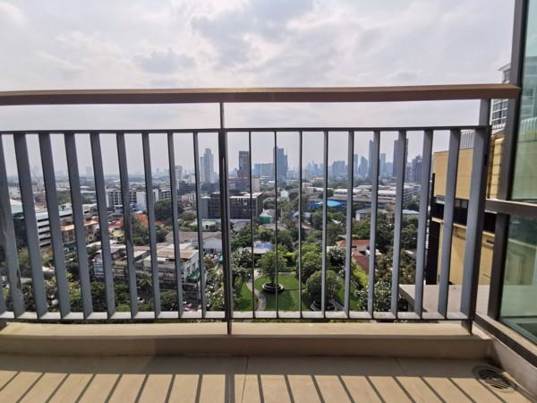 Picture of 1 bed Condo in Rhythm Sukhumvit 42 Phra Khanong Sub District C021107